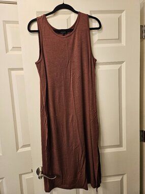 Unbound Merino travel dress